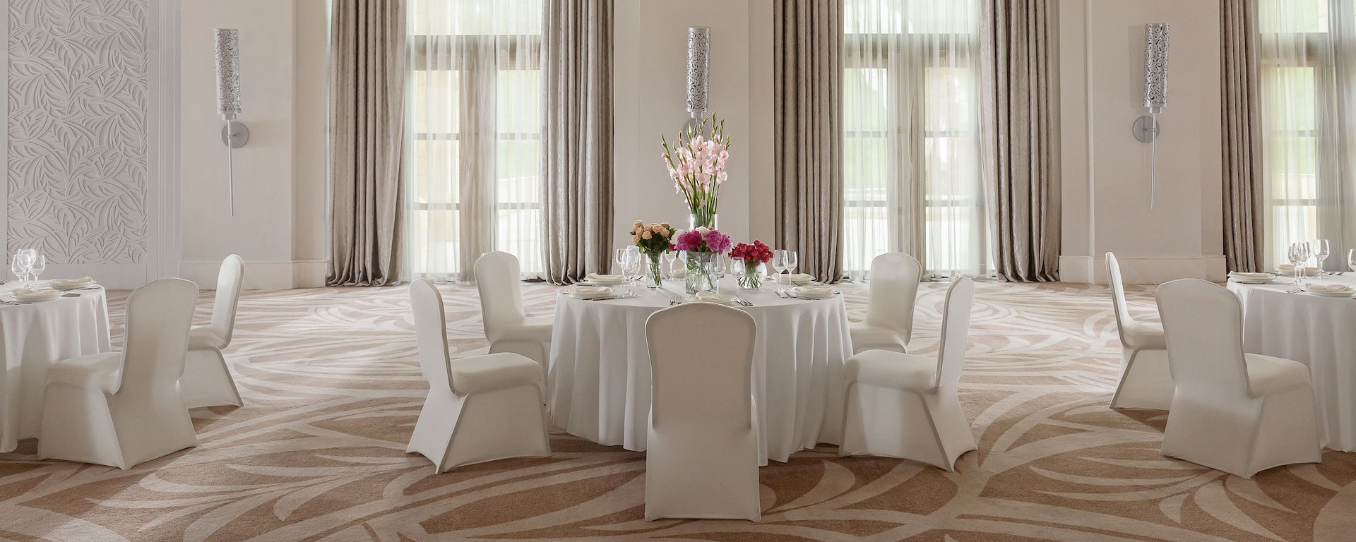 Meetings at Hotel Azerbaijan Top