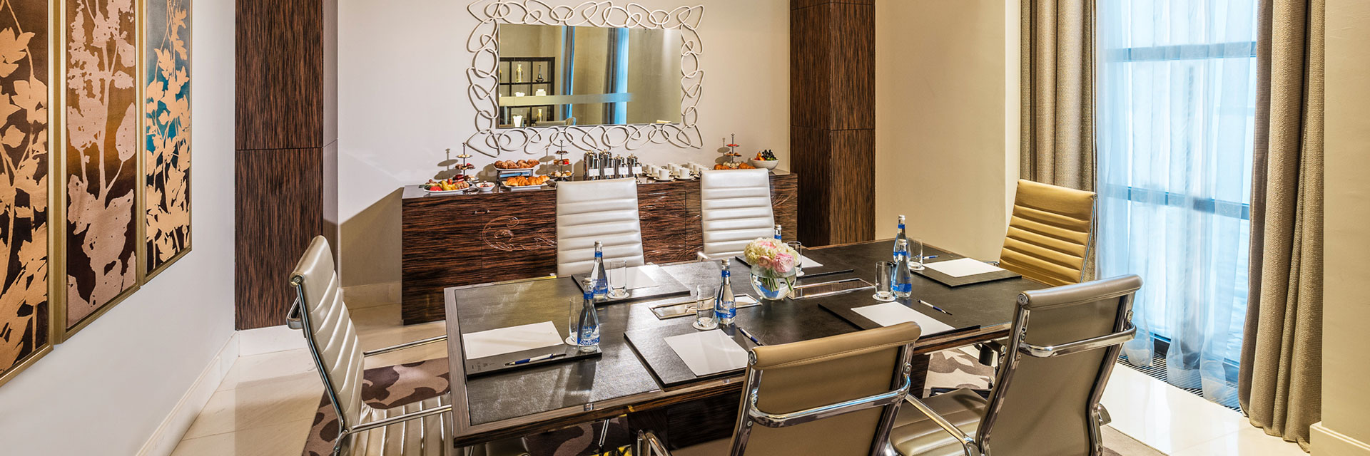 Meetings at Hotel Azerbaijan Top